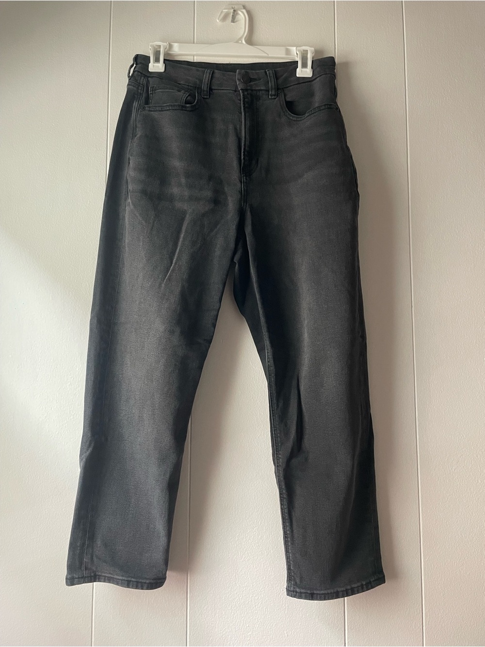 American Eagle Outfitters Faded Black Straight-Leg Jeans